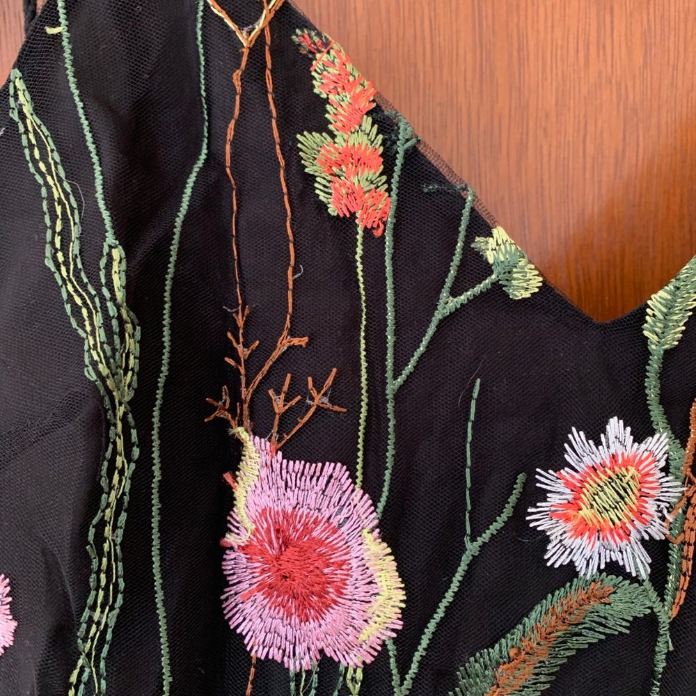 Ali & Jay Treat Yourself Embroidered Minidress - Picture 5 of 5
